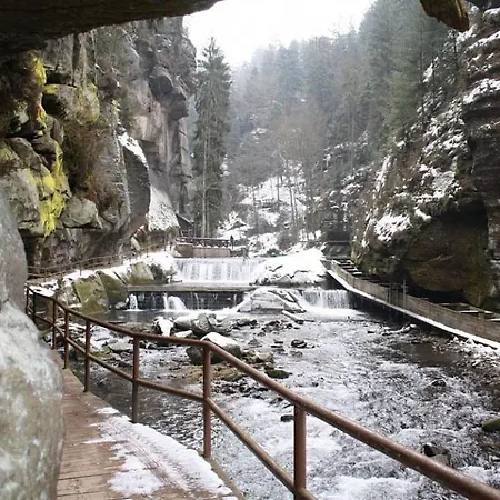 Apartman Klostrmanka - Decin, Letna *